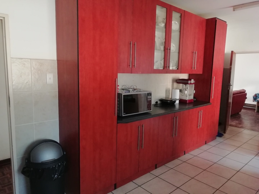 4 Bedroom Property for Sale in Roodia Free State